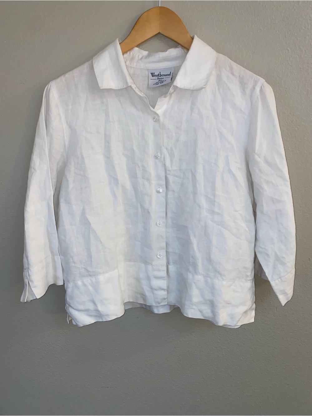 Westbound Petite White 100% Linen Short Sleeve Button Up Minimalist Coastal